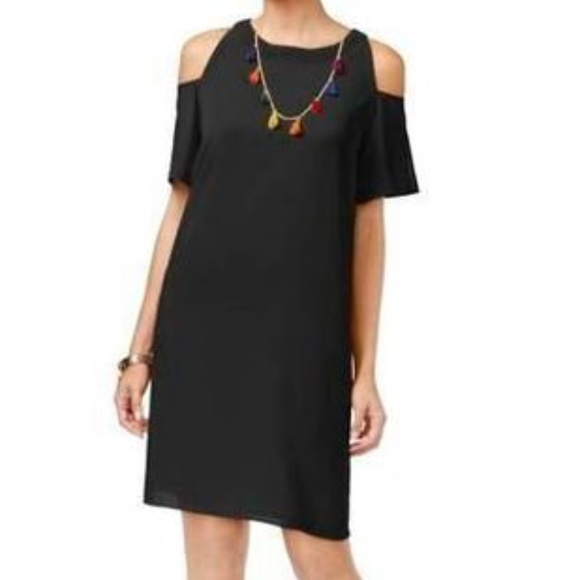 Thalia Sodi || black cold shoulder shift dress - Picture 1 of 10